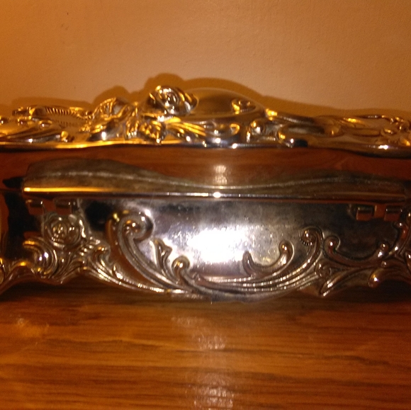 Silver jewelry casket box